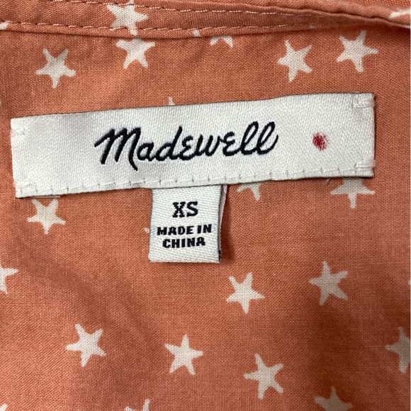 Madewell Wrap Top in Coral Star Scatter Sz L - Picture 12 of 15